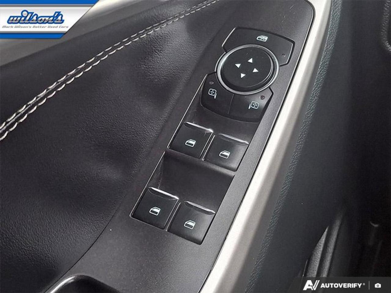2024 Ford Explorer XLT | Leather | Heated Seats | CarPlay + Android | Rear Camera | and More ! Photo