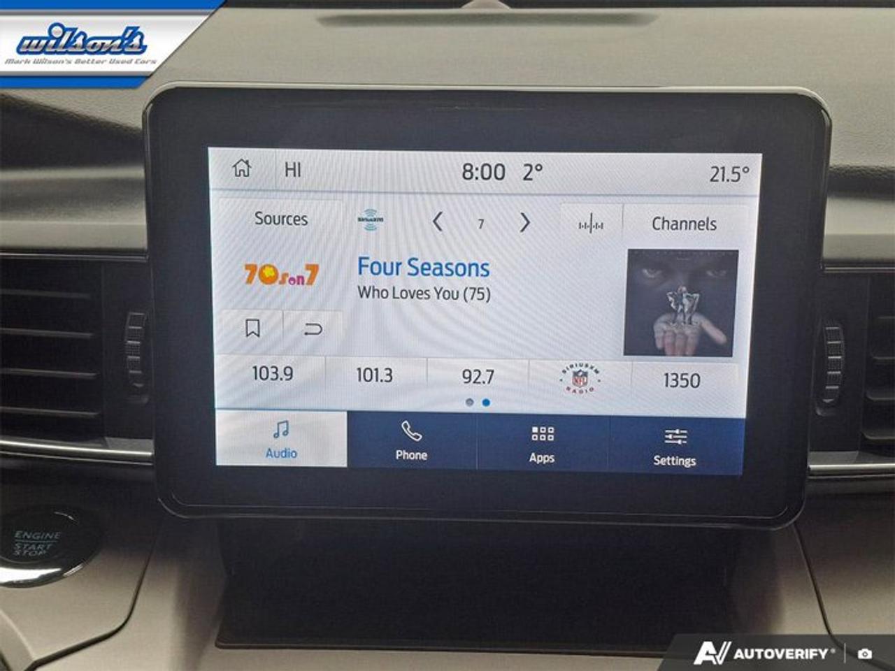 2024 Ford Explorer XLT | Leather | Heated Seats | CarPlay + Android | Rear Camera | and More ! Photo