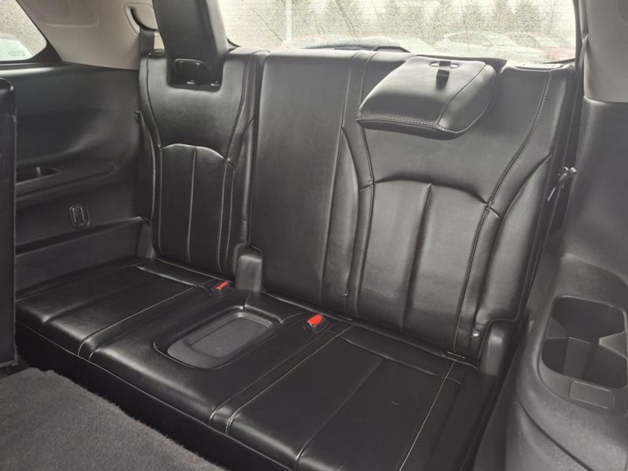 2024 Infiniti QX60 PURE AWD | Leather | Sunroof | CarPlay + Android | Heated Seats | Rear Camera | Power Seat and More! Photo