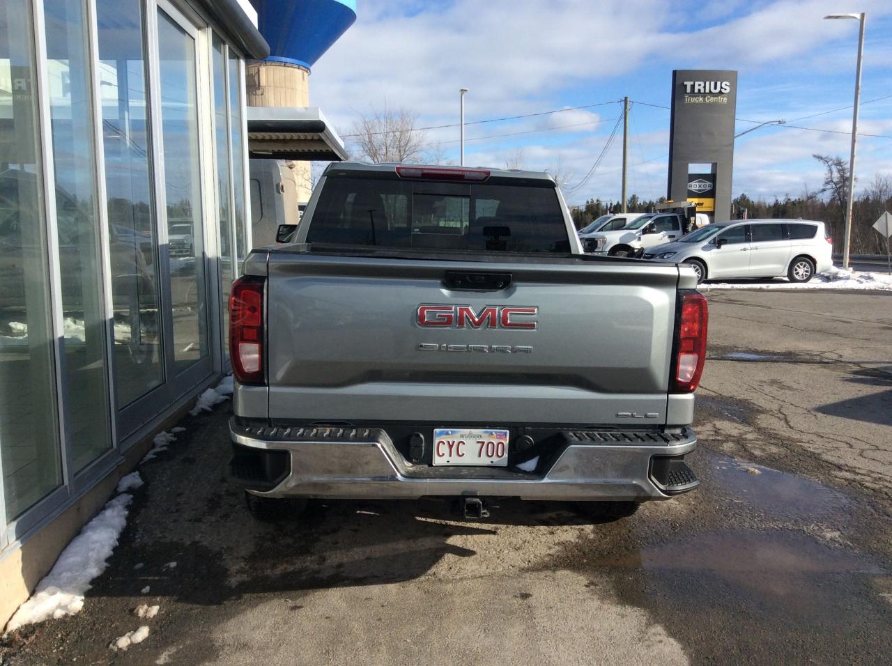 2024 GMC Sierra 1500 SLE Photo