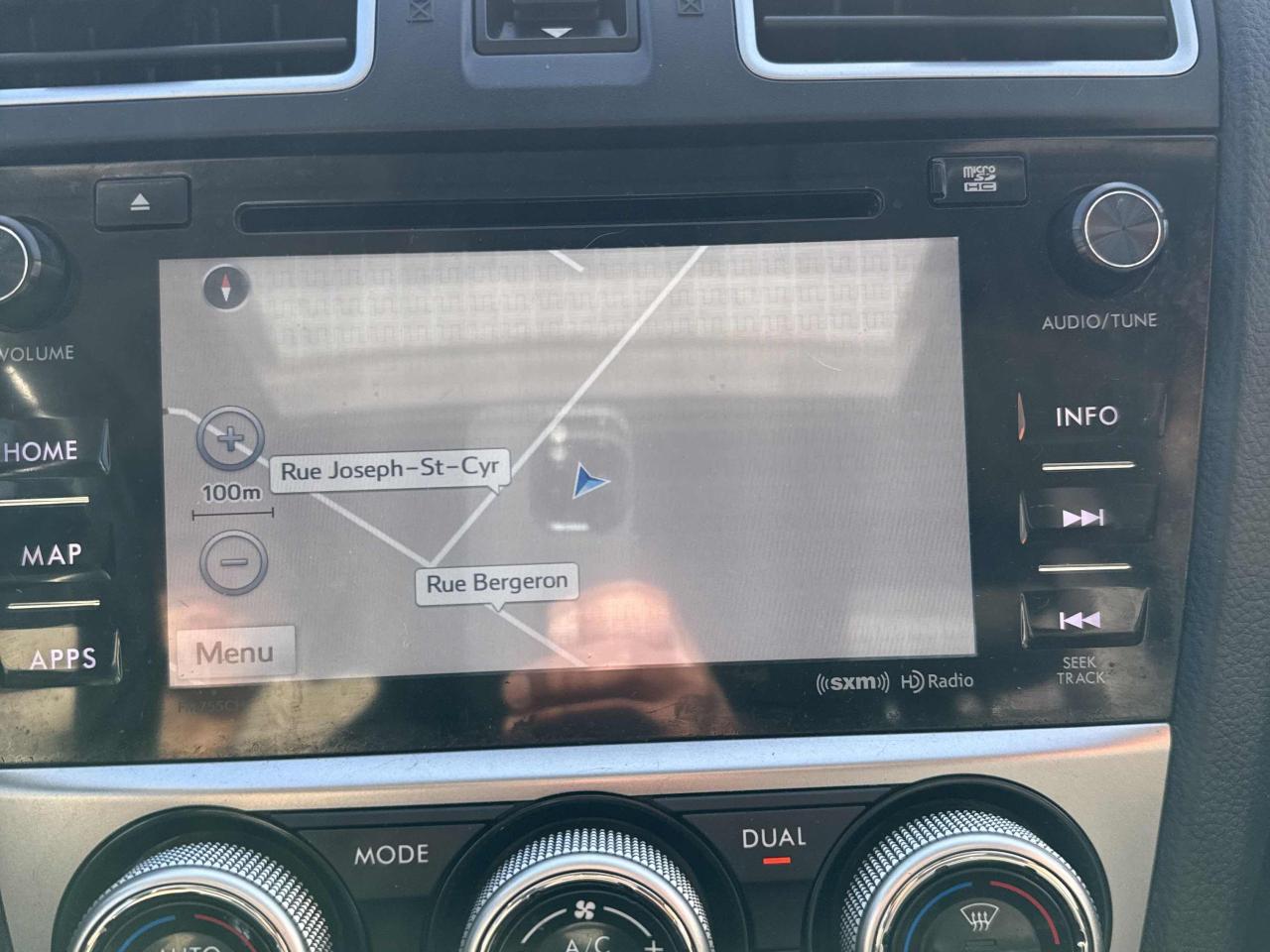 2016 Subaru Crosstrek 2.0i Limited Tech Pkg, AWD, LEATHER, SUNROOF, NAV! Photo