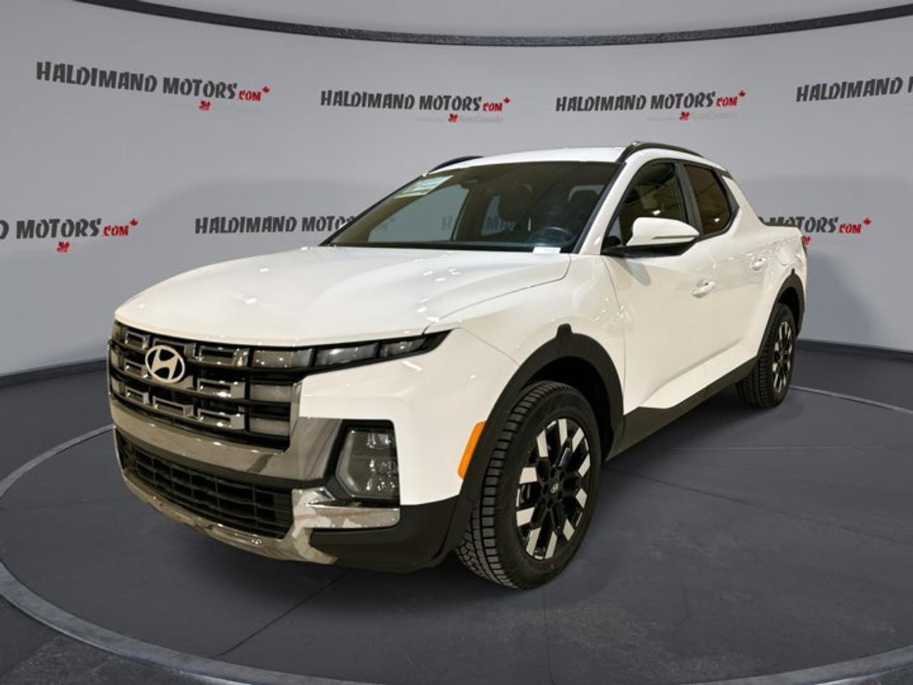 2025 Hyundai Santa Cruz PREFERRED AWD | NO ACCIDENTS Photo0