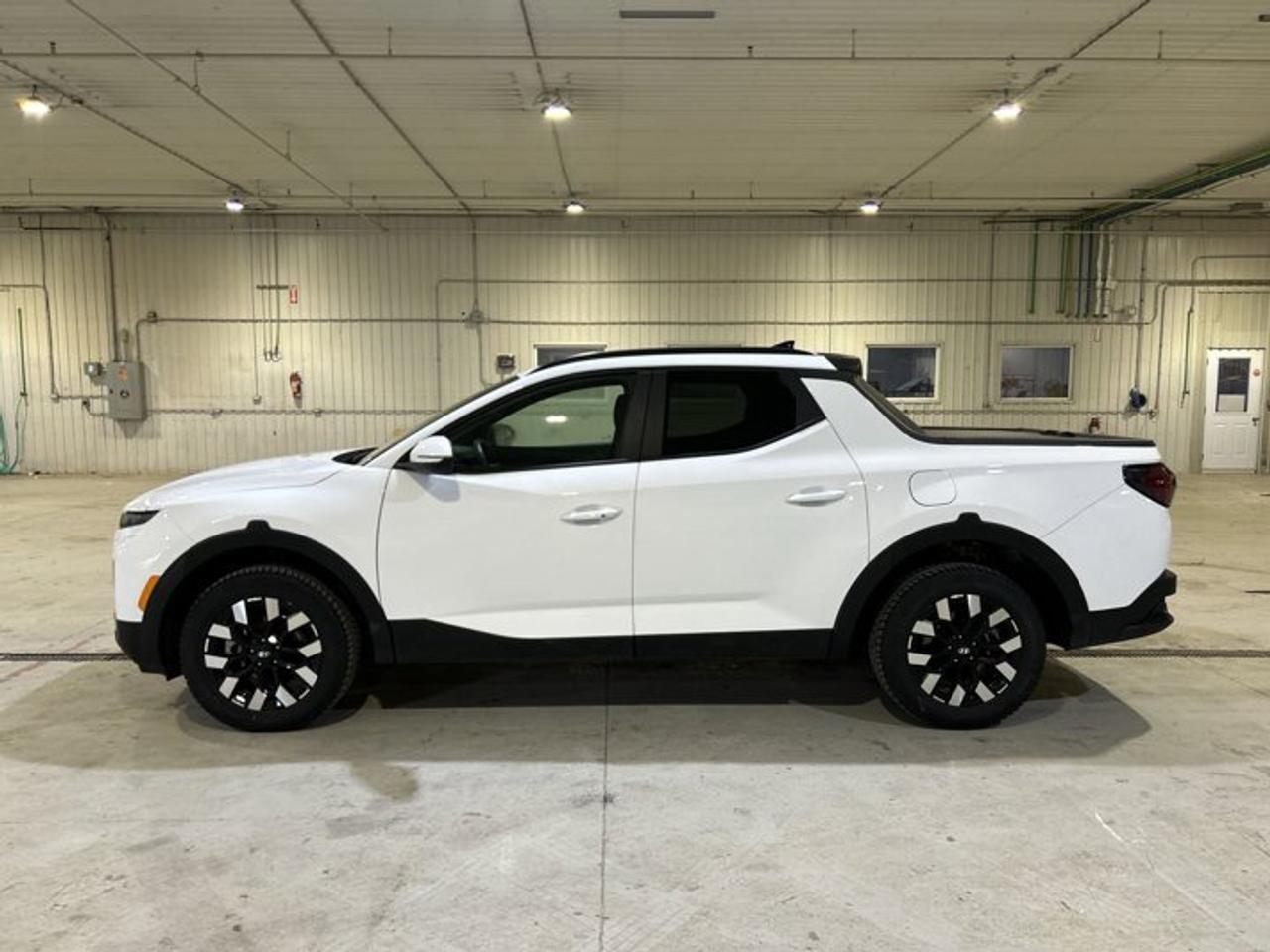 2025 Hyundai Santa Cruz PREFERRED AWD | NO ACCIDENTS Photo