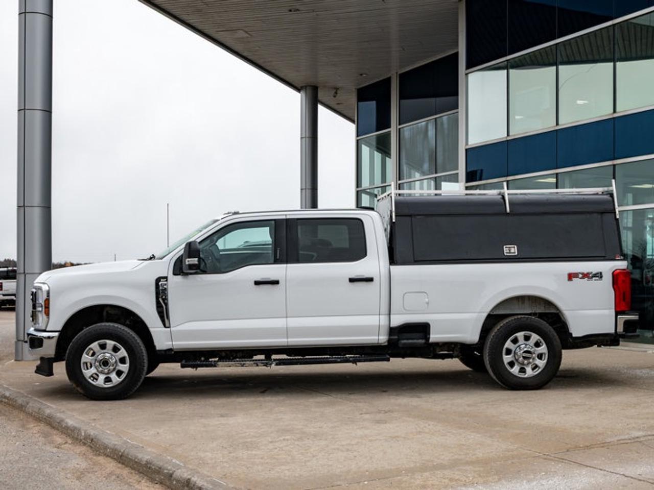 2024 Ford F-250 Super Duty SRW XLT Photo