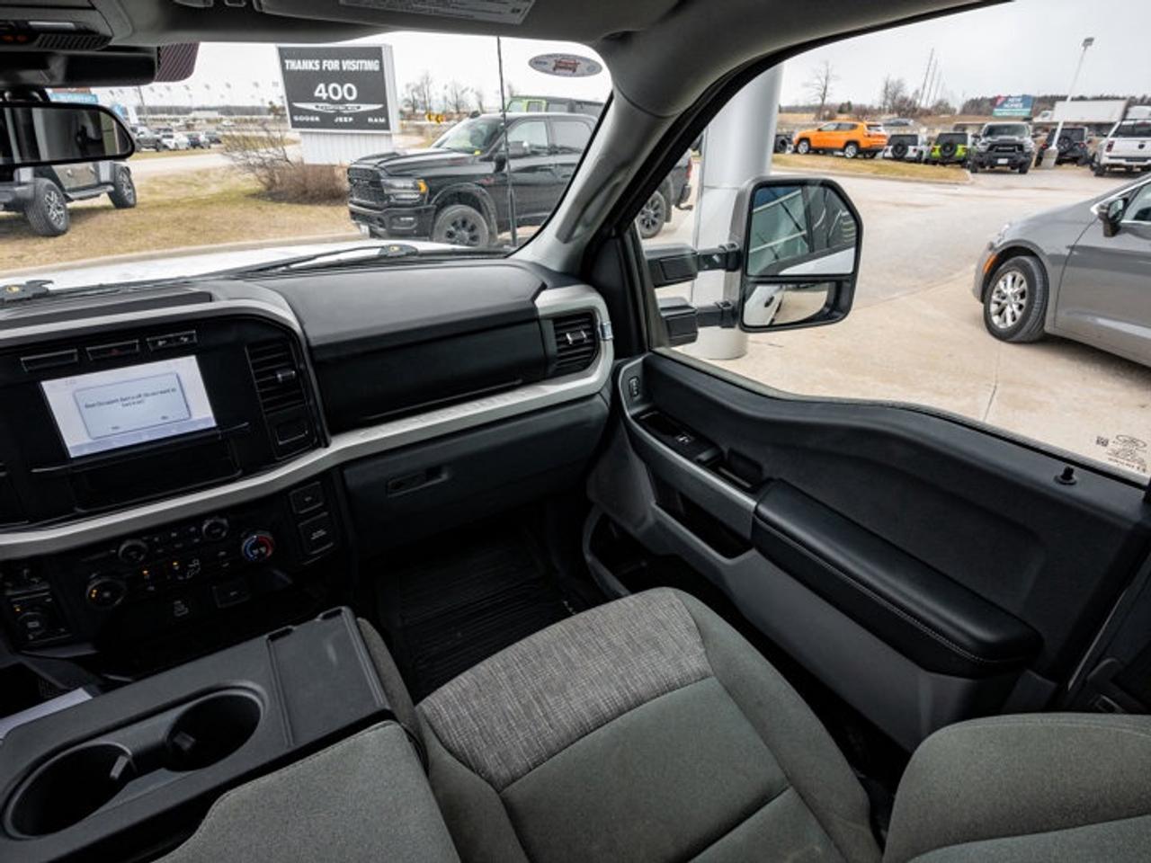 2024 Ford F-250 Super Duty SRW XLT Photo