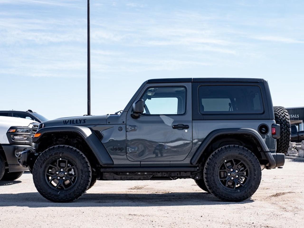 2026 Jeep Wrangler Willys Photo4