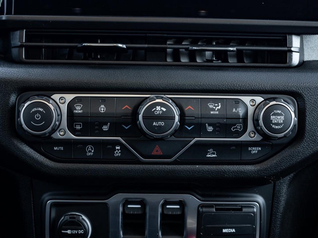 2026 Jeep Wrangler Willys Photo