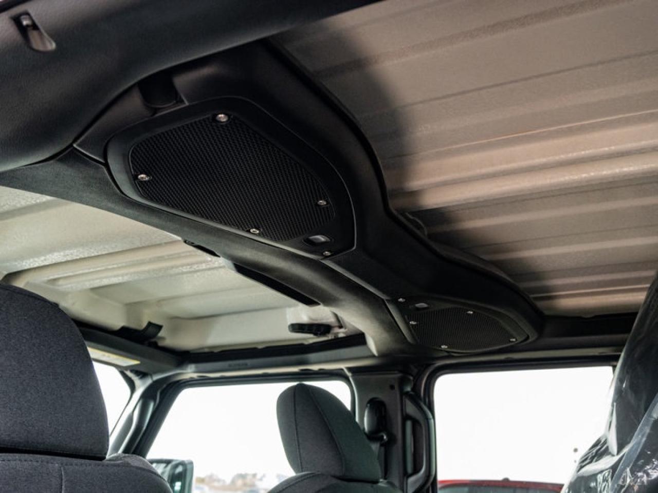 2026 Jeep Gladiator Willys Photo