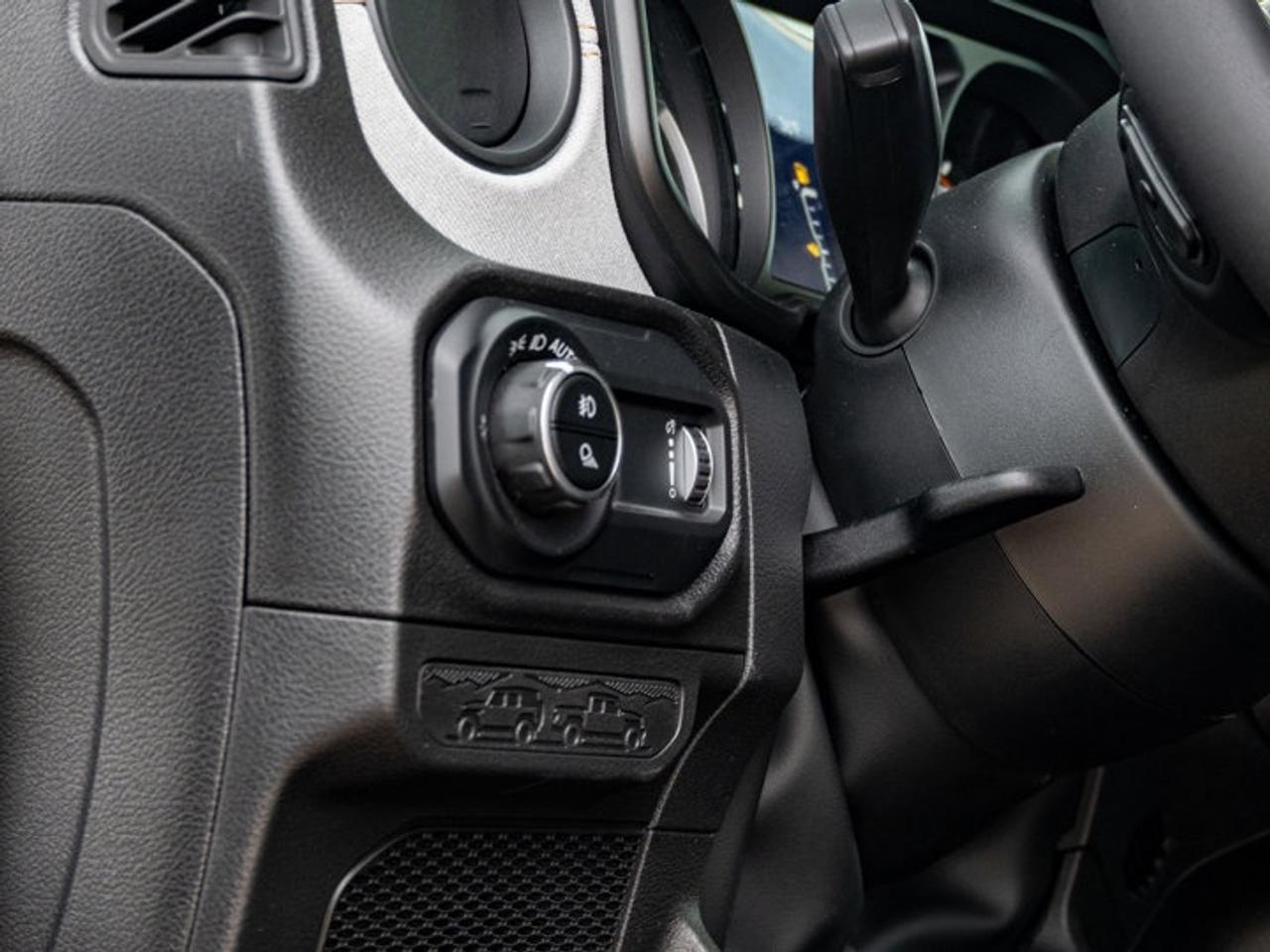 2026 Jeep Gladiator Willys Photo