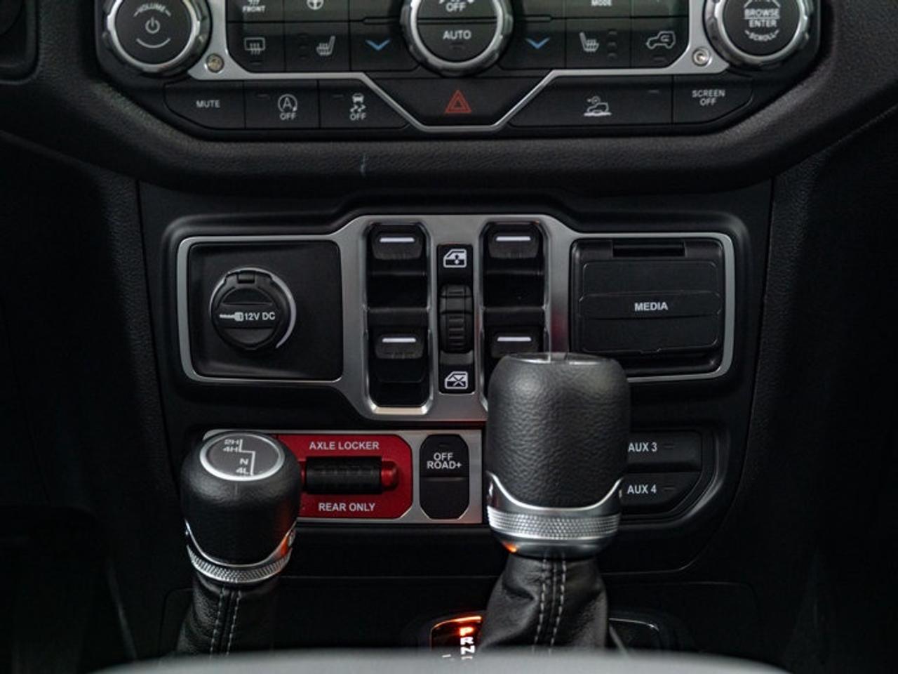 2026 Jeep Gladiator Willys Photo