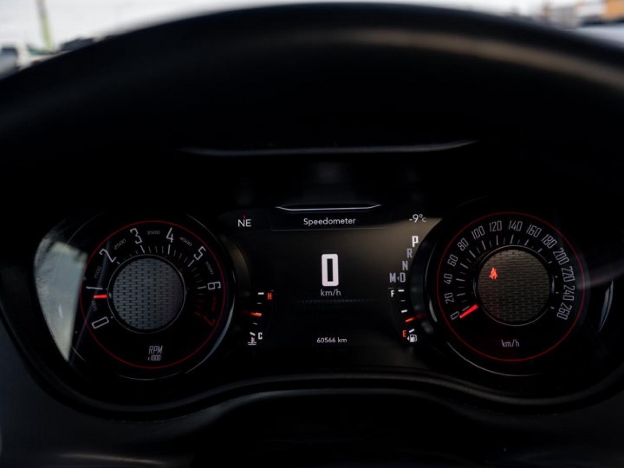 2023 Dodge Challenger GT Photo