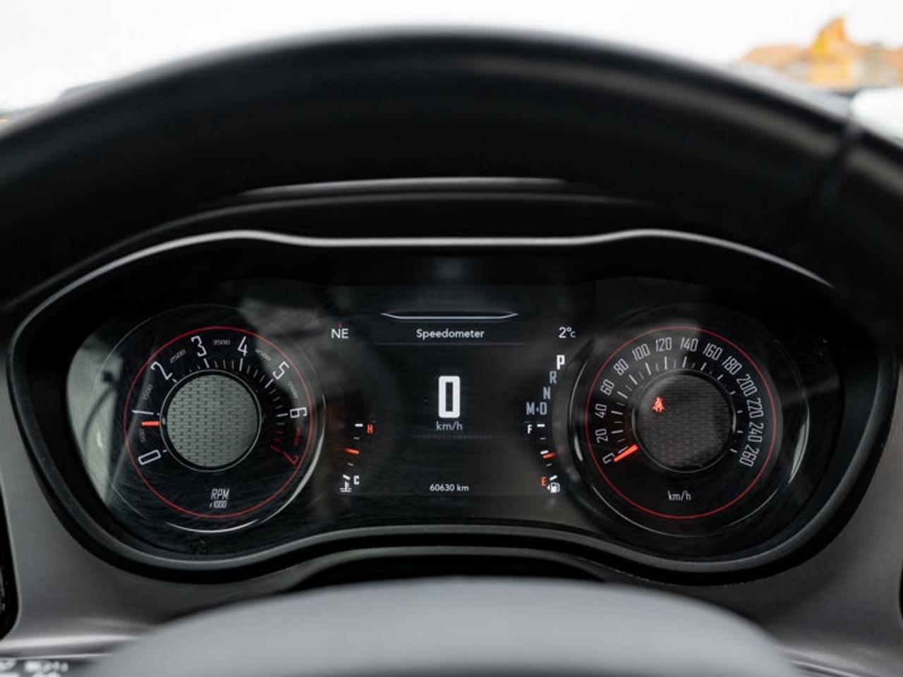 2023 Dodge Challenger GT Photo3