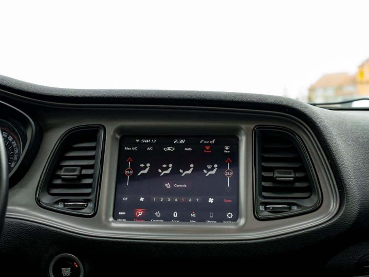 2023 Dodge Challenger GT Photo