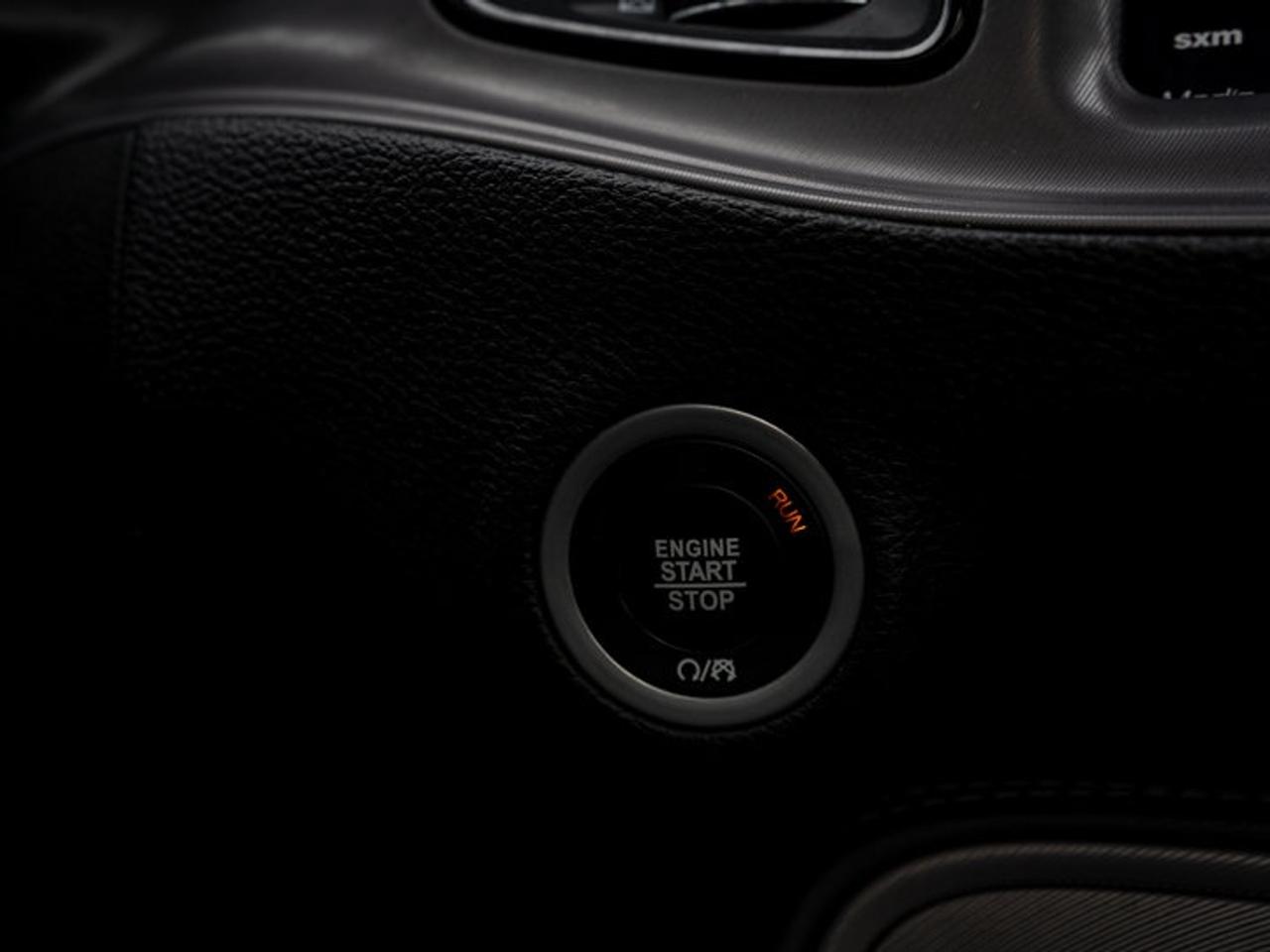 2023 Dodge Challenger GT Photo