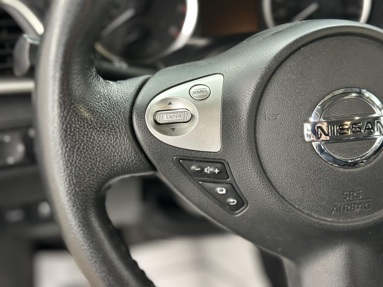 2018 Nissan Sentra SR Turbo | MANUAL | CLEAN CARFAX | SUNROOF Photo13