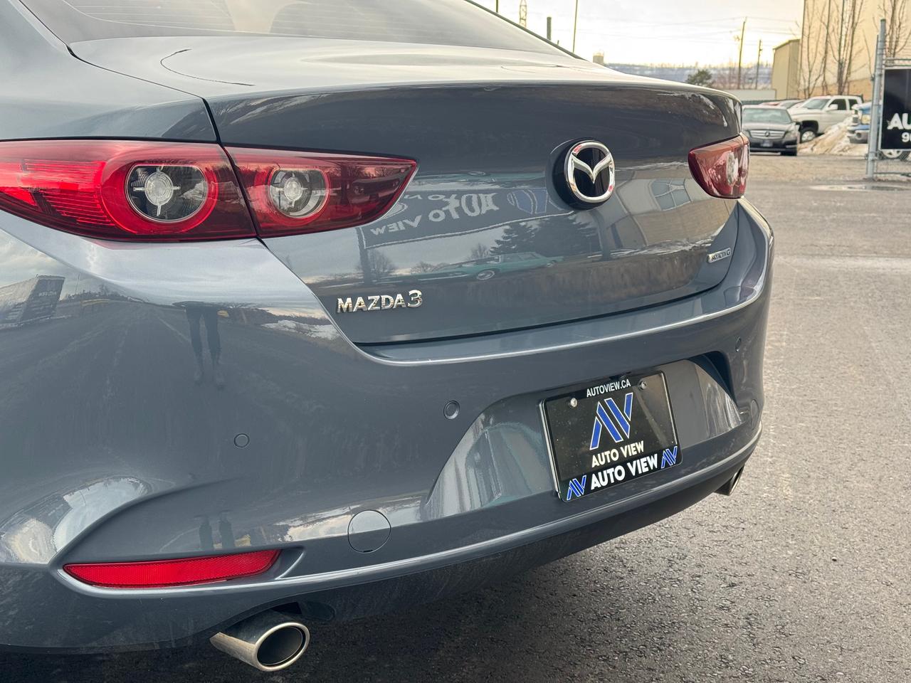 2023 Mazda MAZDA3 GT Auto FWD **ONE OWNER** Photo