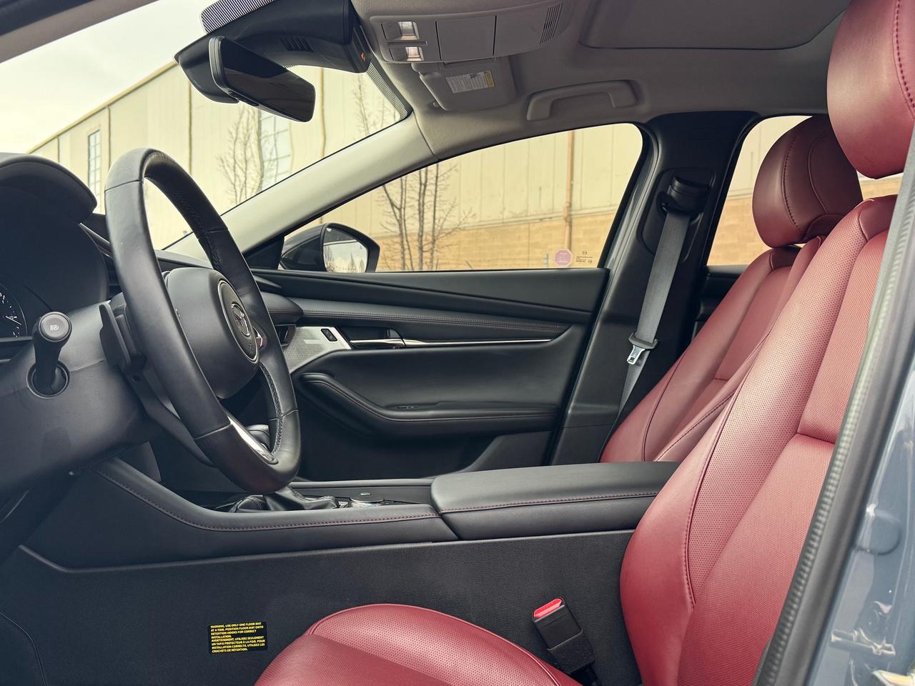 2023 Mazda MAZDA3 GT Auto FWD **ONE OWNER** Photo