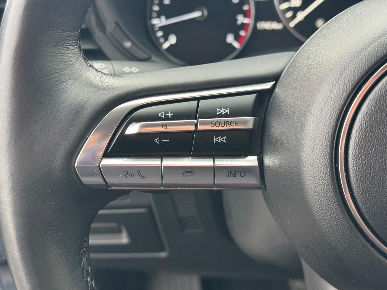 2023 Mazda MAZDA3 GT Auto FWD **ONE OWNER** Photo