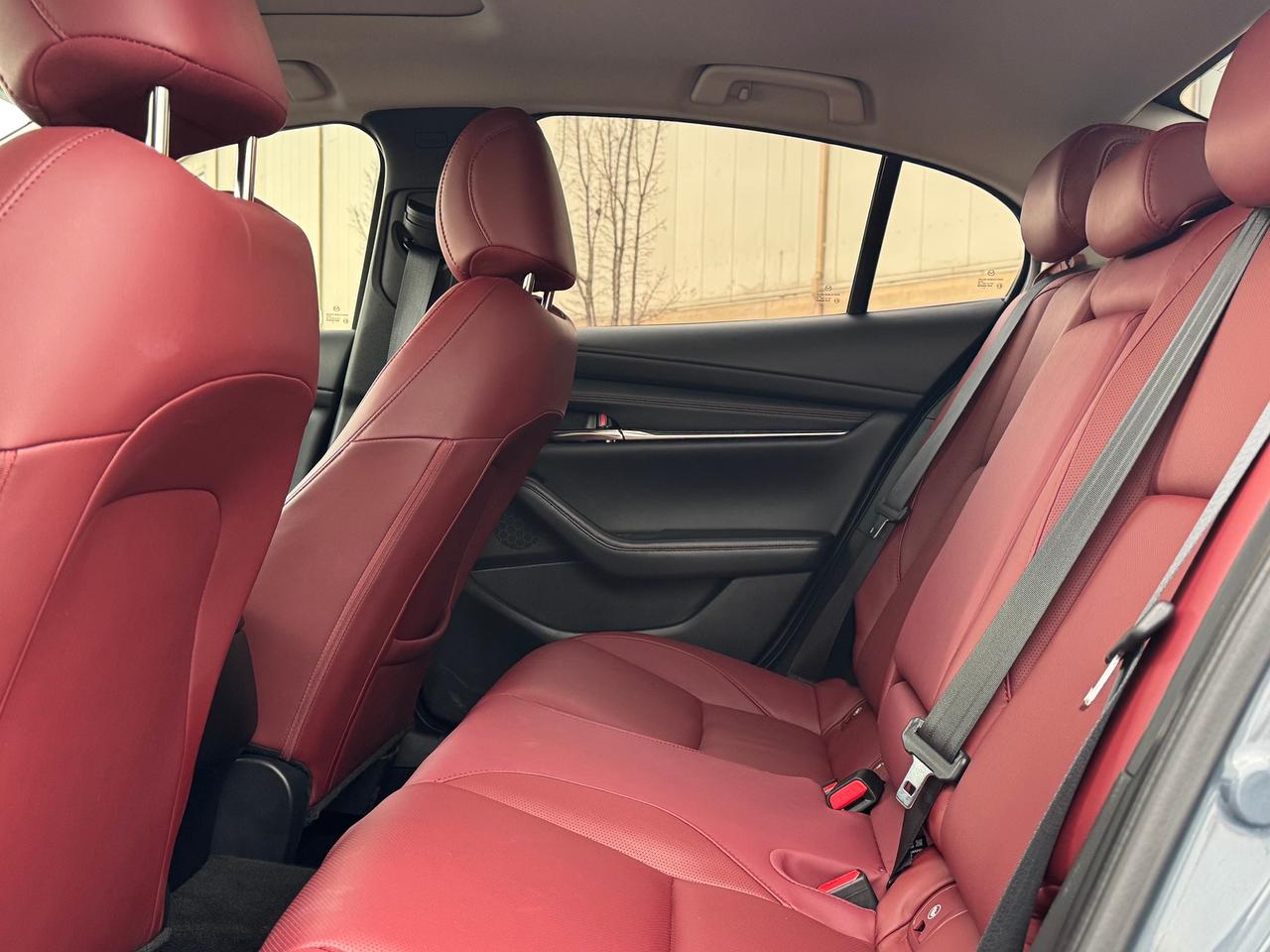 2023 Mazda MAZDA3 GT Auto FWD **ONE OWNER** Photo