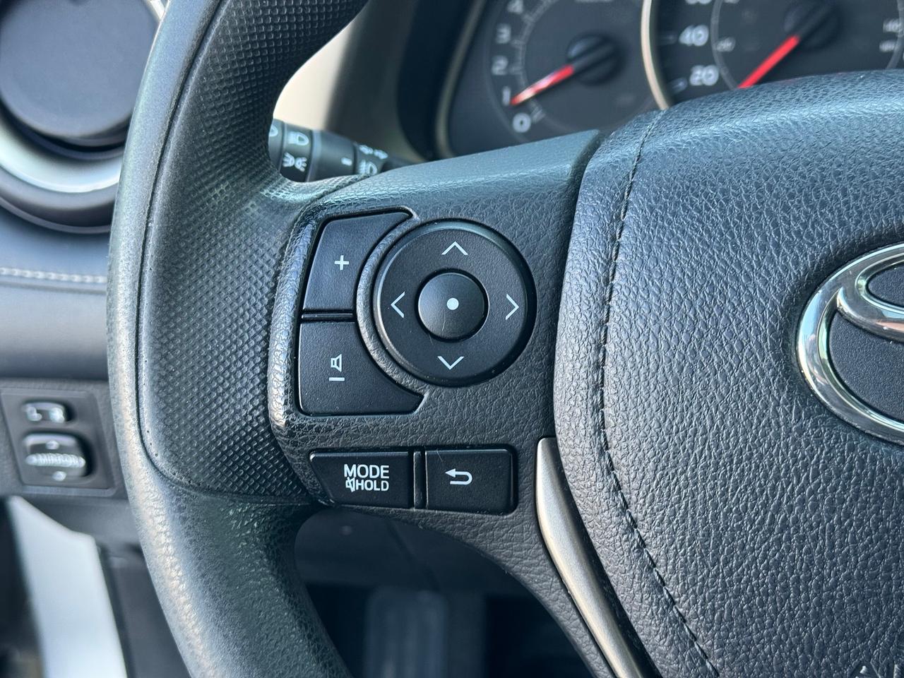 2014 Toyota RAV4 XLE **DEALER SERVICED** Photo