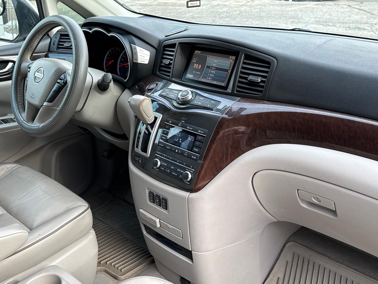 2012 Nissan Quest SL **LOW KM FOR YEAR** Photo