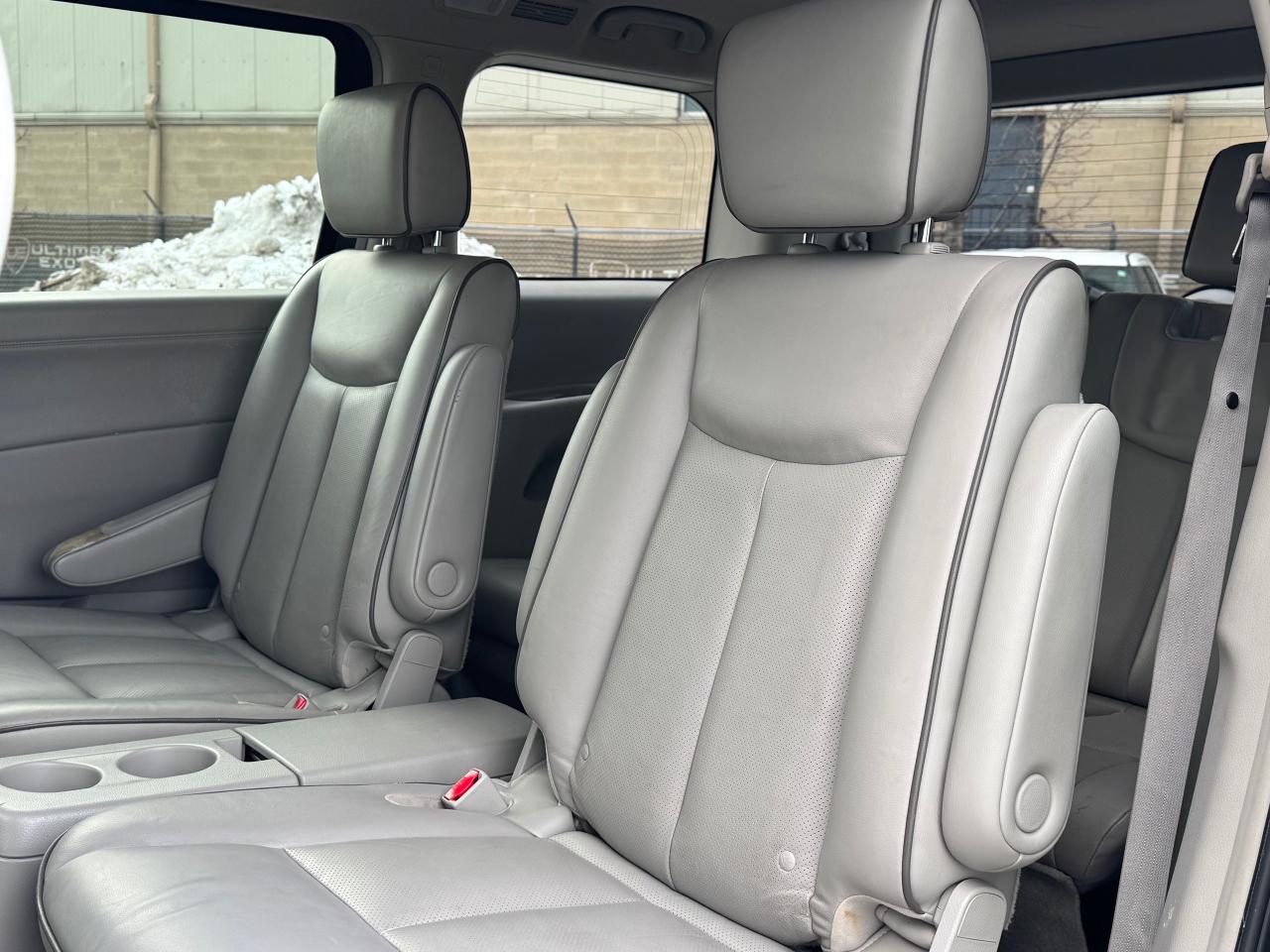 2012 Nissan Quest SL **LOW KM FOR YEAR** Photo