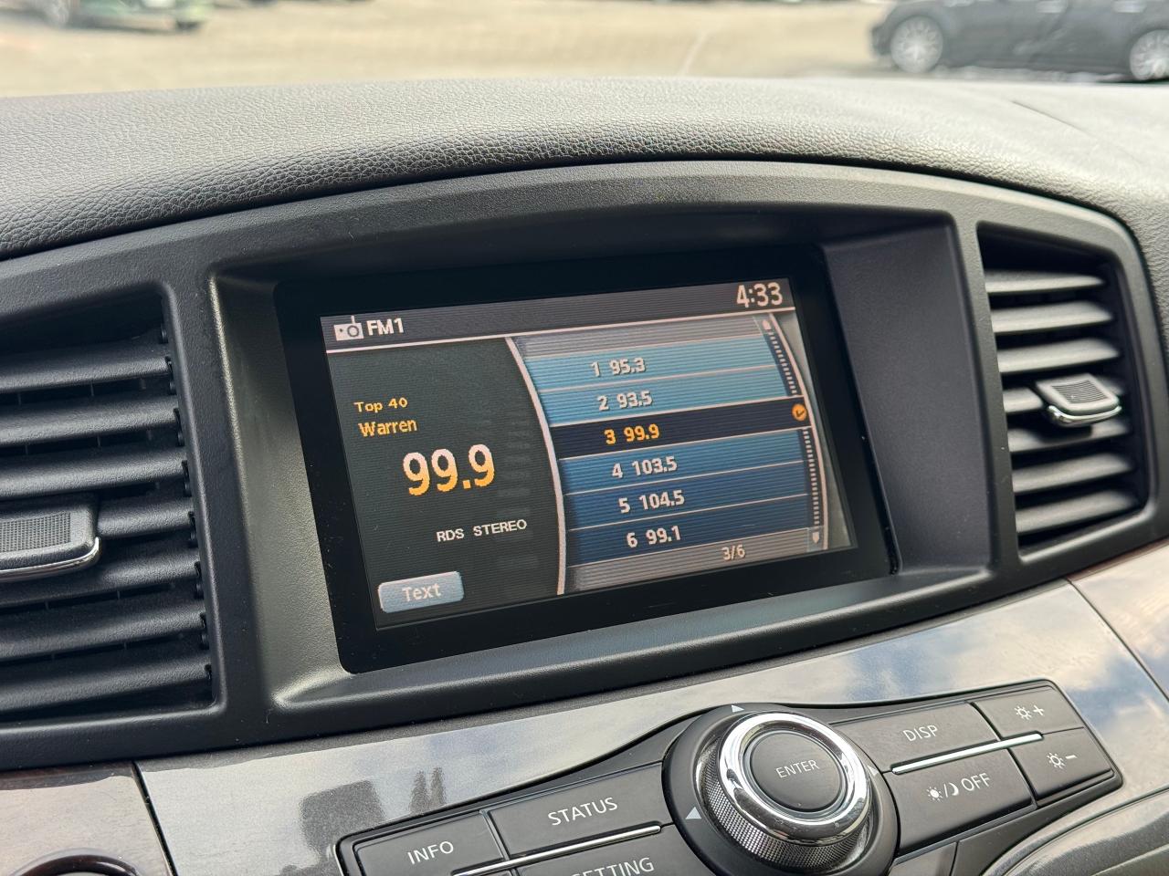 2012 Nissan Quest SL **LOW KM FOR YEAR** Photo