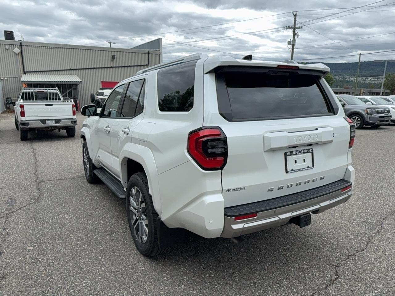 2026 Toyota 4Runner Limited Photo4