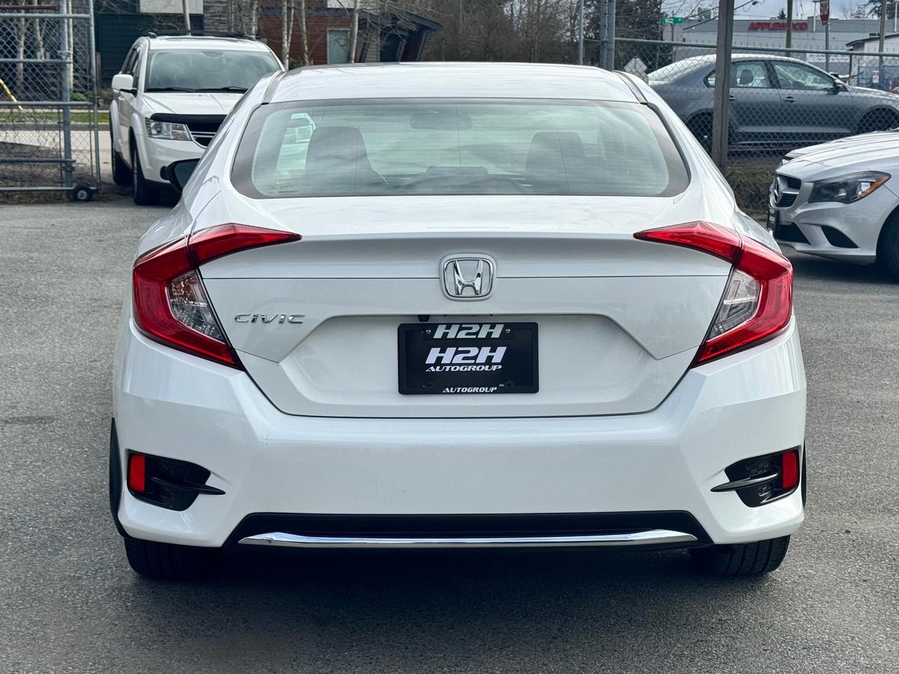 2019 Honda Civic FINANCING AVAILABLE Photo6