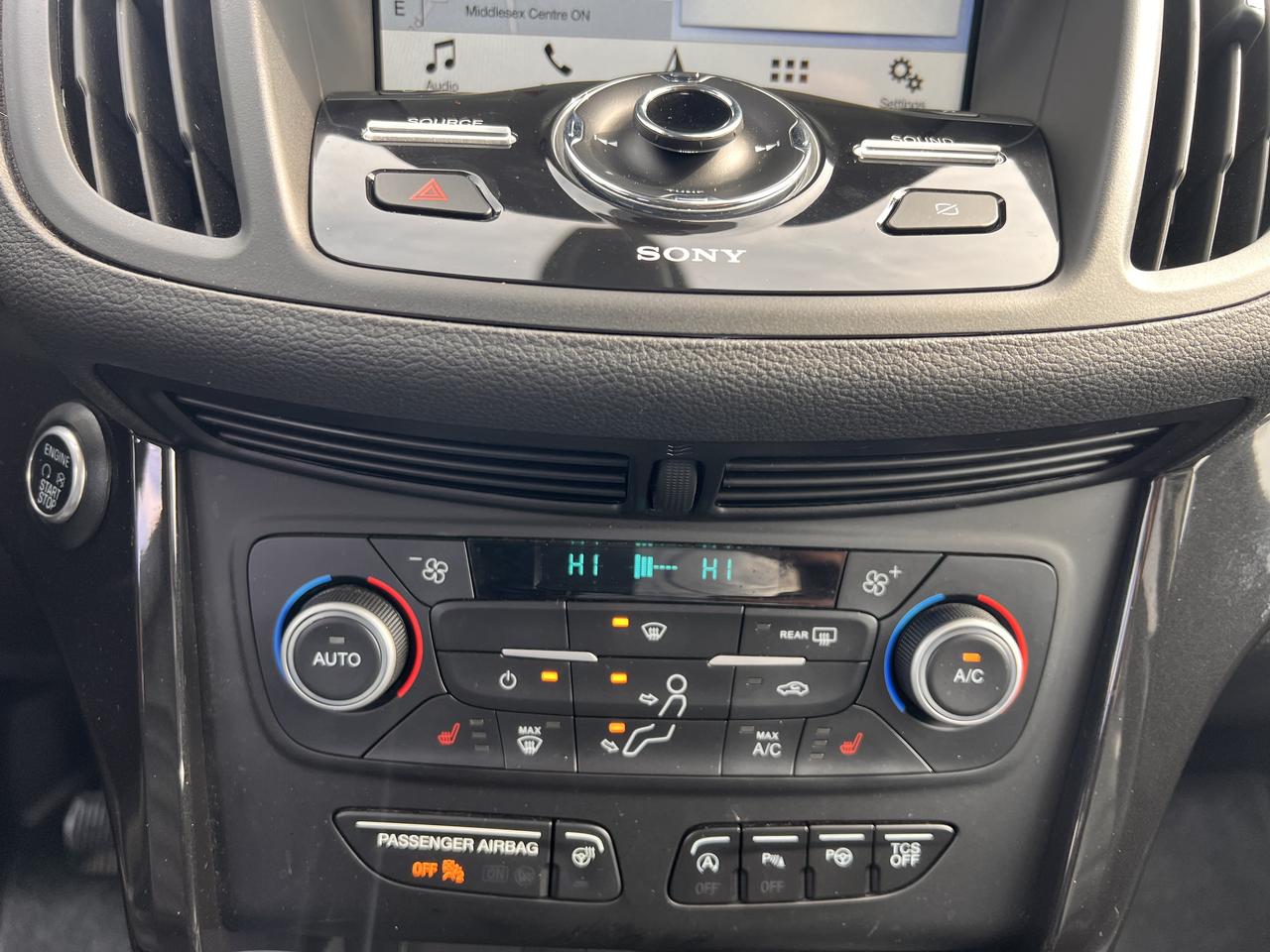 2019 Ford Escape Titanium Photo