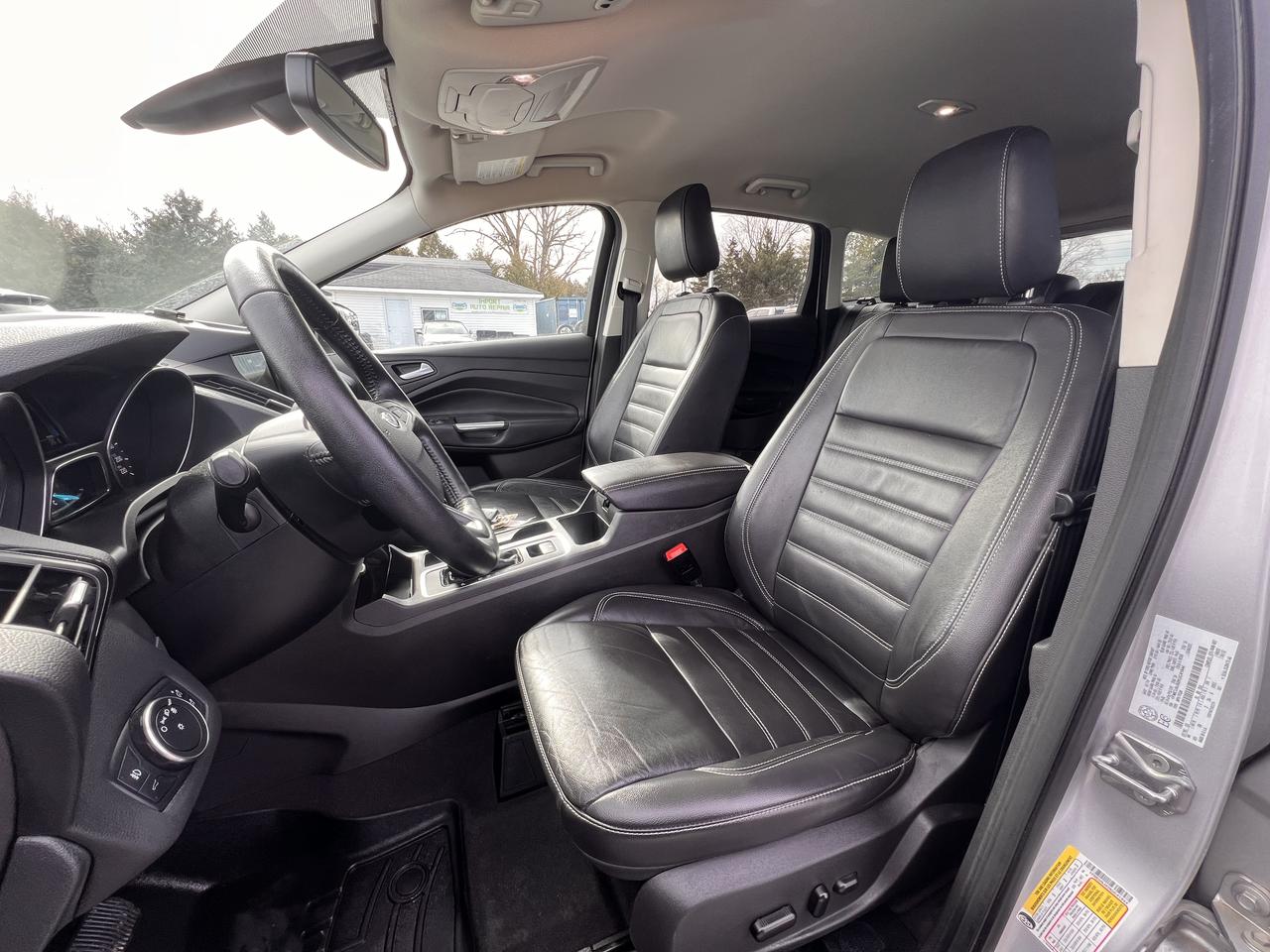 2019 Ford Escape Titanium Photo