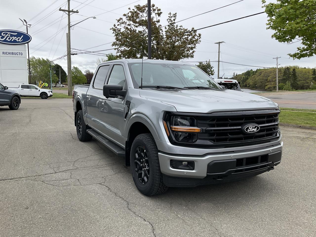 2026 Ford F-150 XLT Photo2
