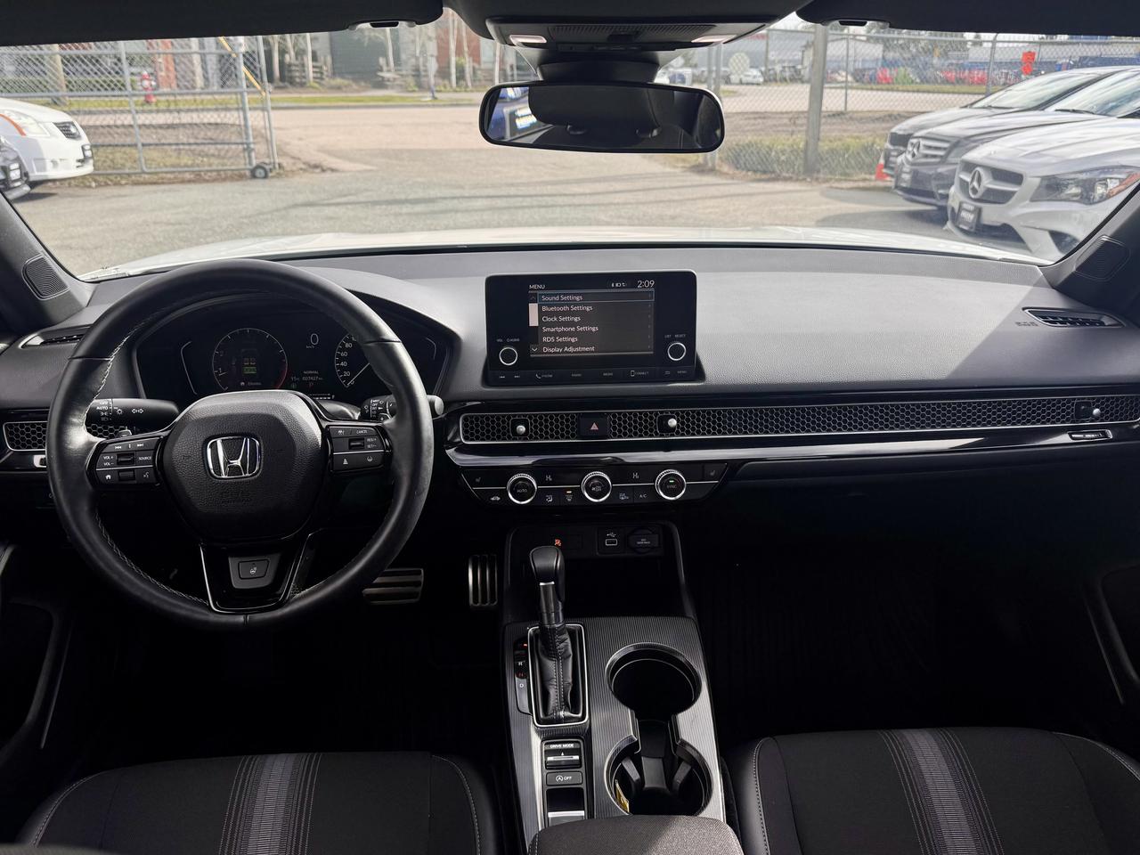 2024 Honda Civic FINANCING AVAILABLE Photo10