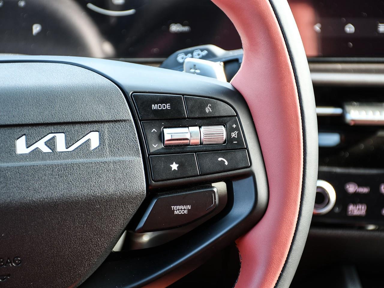 2026 Kia Sportage Hybrid SX w/Red Interior 2026 Kia Sportage Hybrid – SX Photo