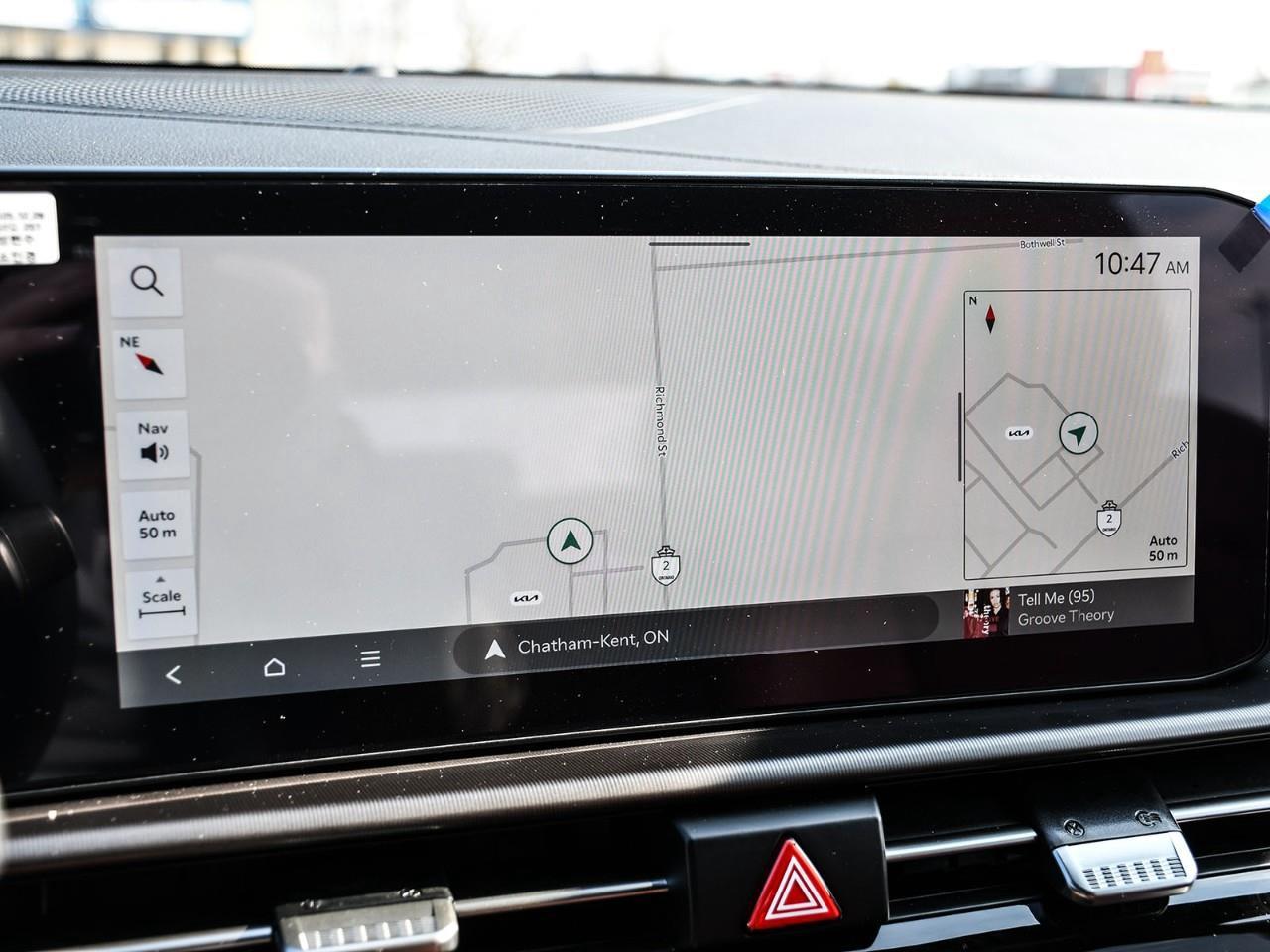 2026 Kia Sportage Hybrid SX w/Red Interior 2026 Kia Sportage Hybrid – SX Photo