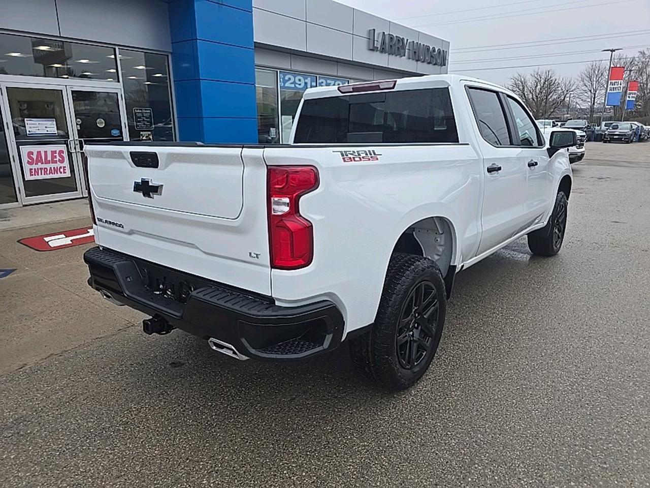 2026 Chevrolet Silverado 1500 LT Trail Boss Photo2