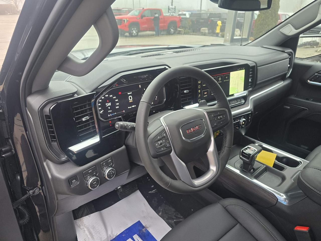 2026 GMC Sierra 1500 SLT Photo