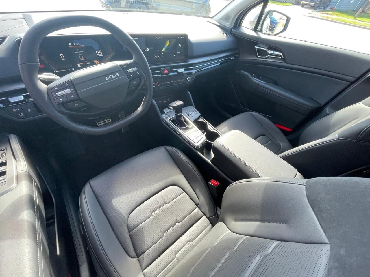 2026 Kia Sportage EX Premium AWD w/Black Interior Photo