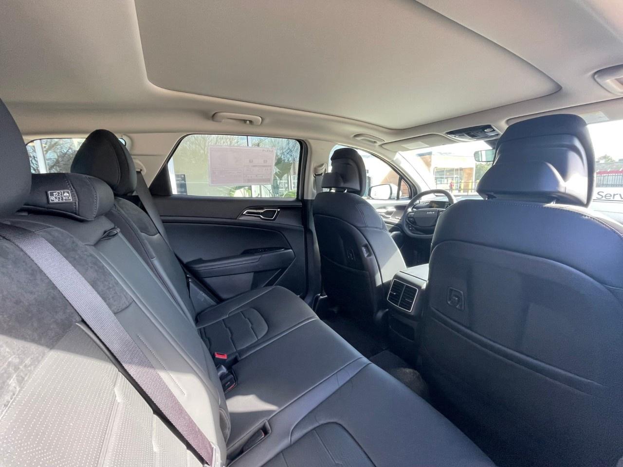 2026 Kia Sportage EX Premium AWD w/Black Interior Photo