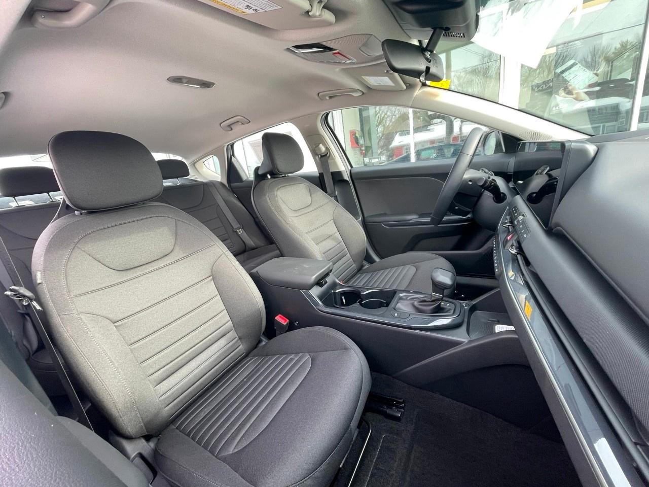 2026 Kia K4 EX FWD Photo