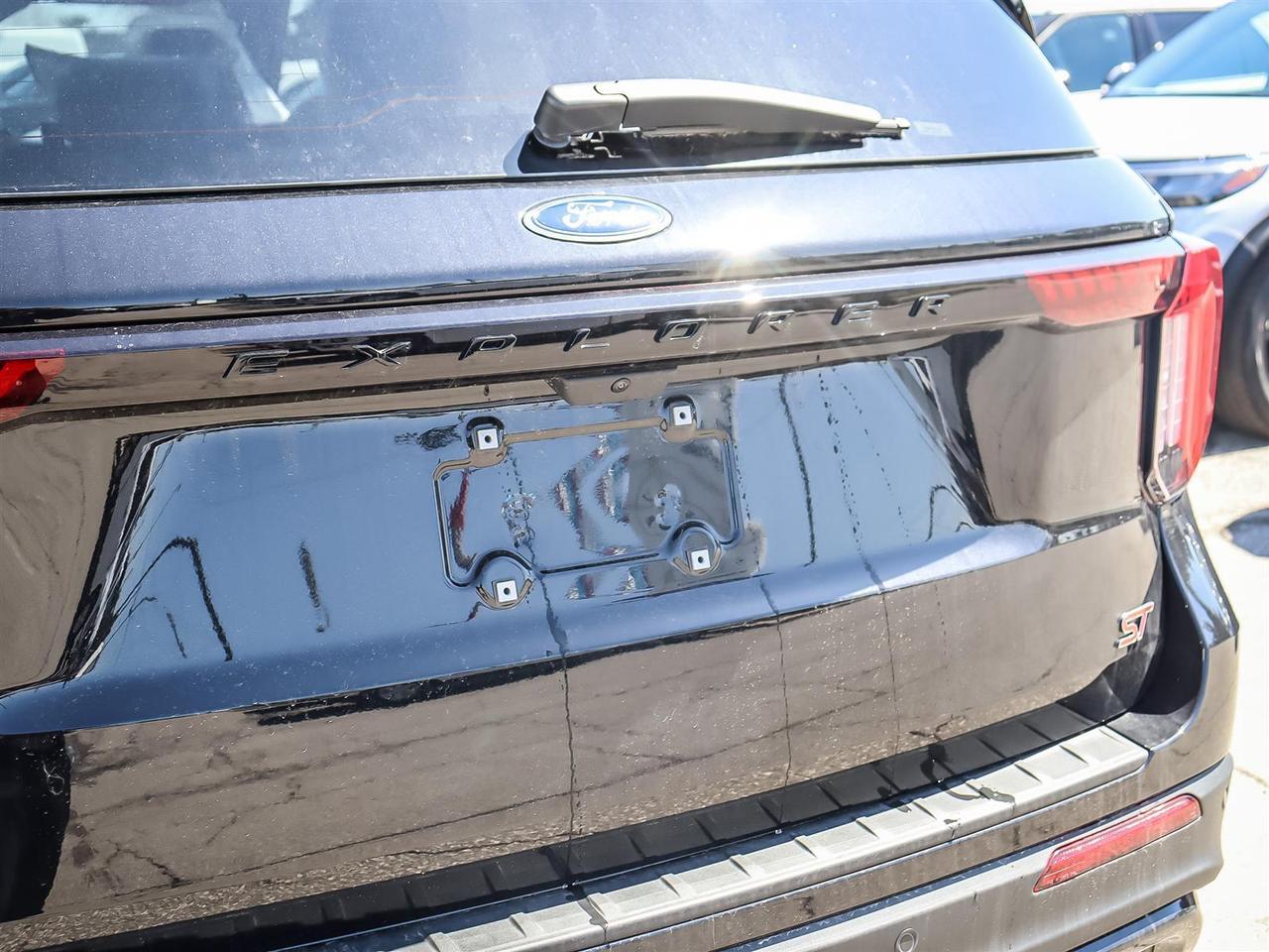 2026 Ford Explorer ST Photo