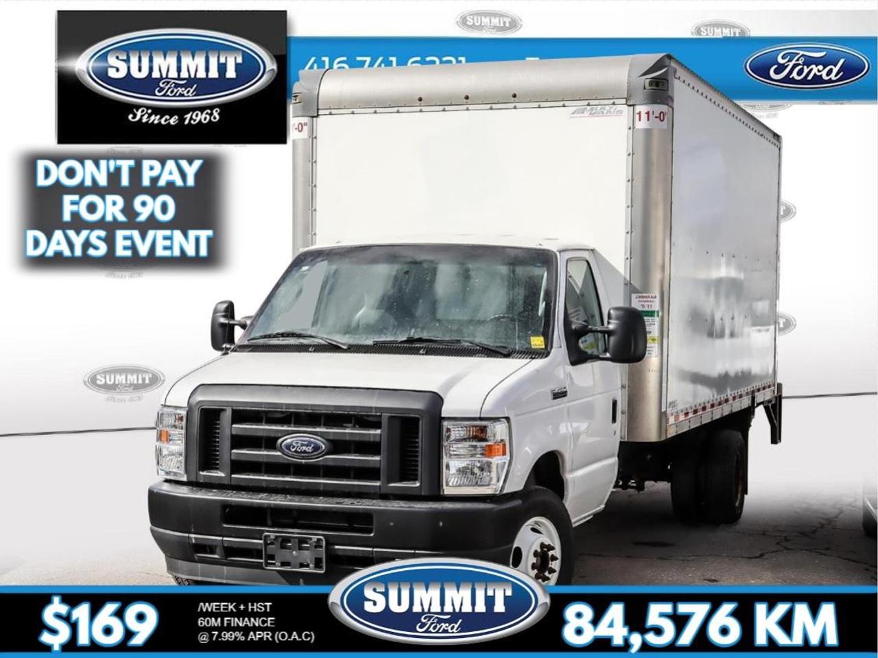 2021 Ford E450 Cutaway Power Lift Gate | 16' Cube Van | Low KM | Photo