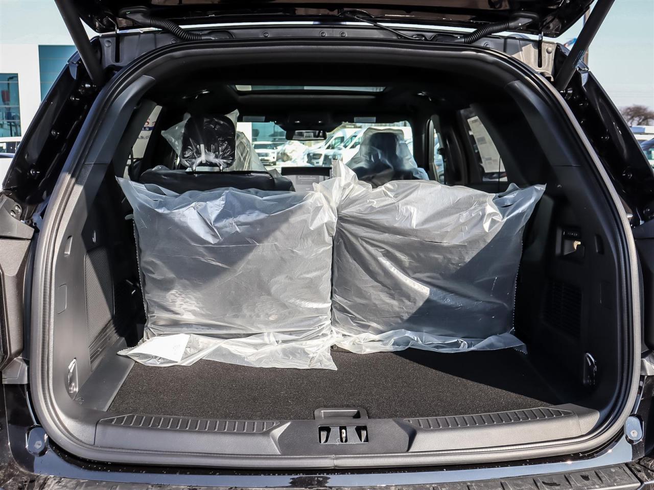 2026 Ford Explorer ST Photo