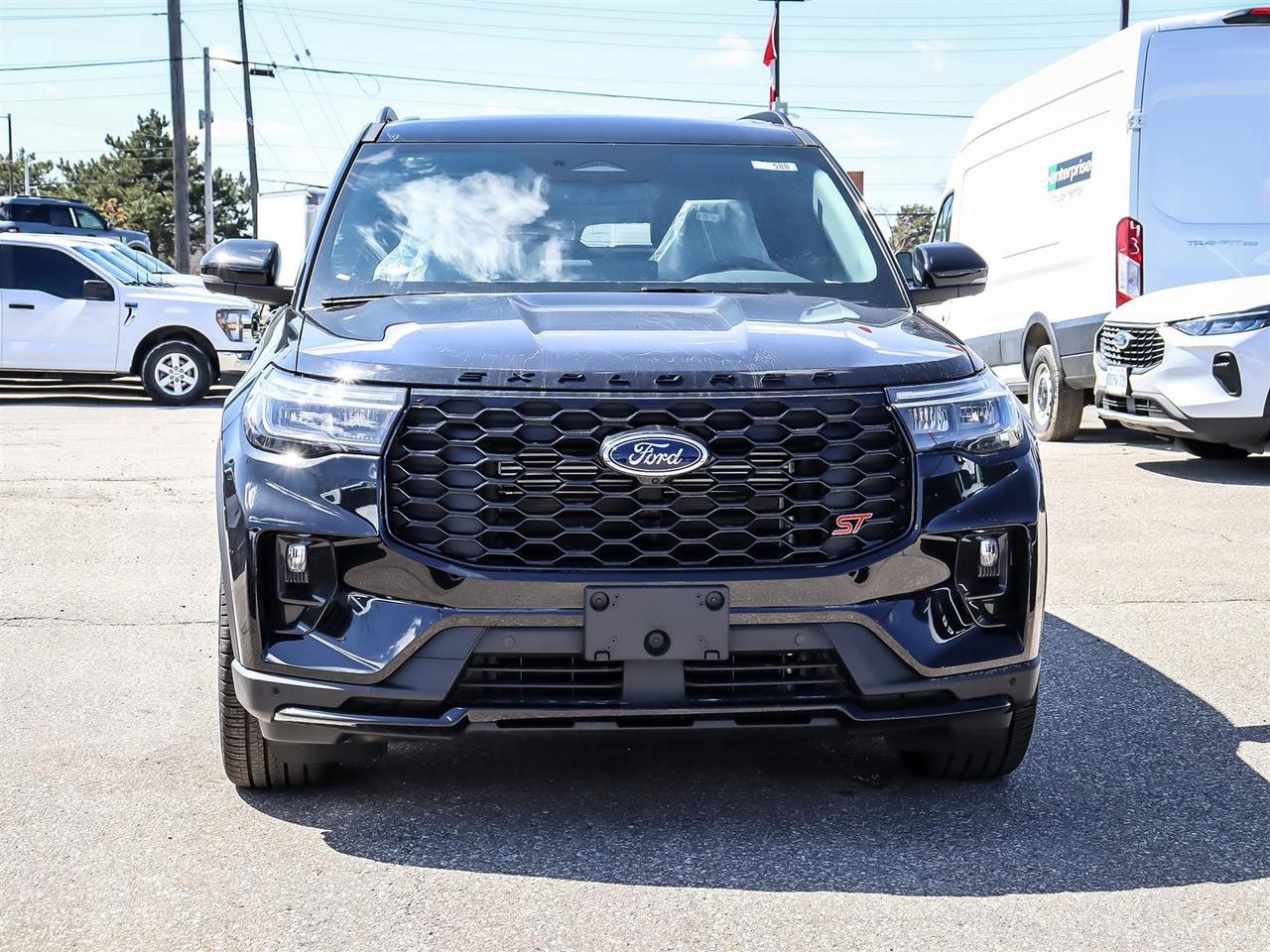 2026 Ford Explorer ST Photo2