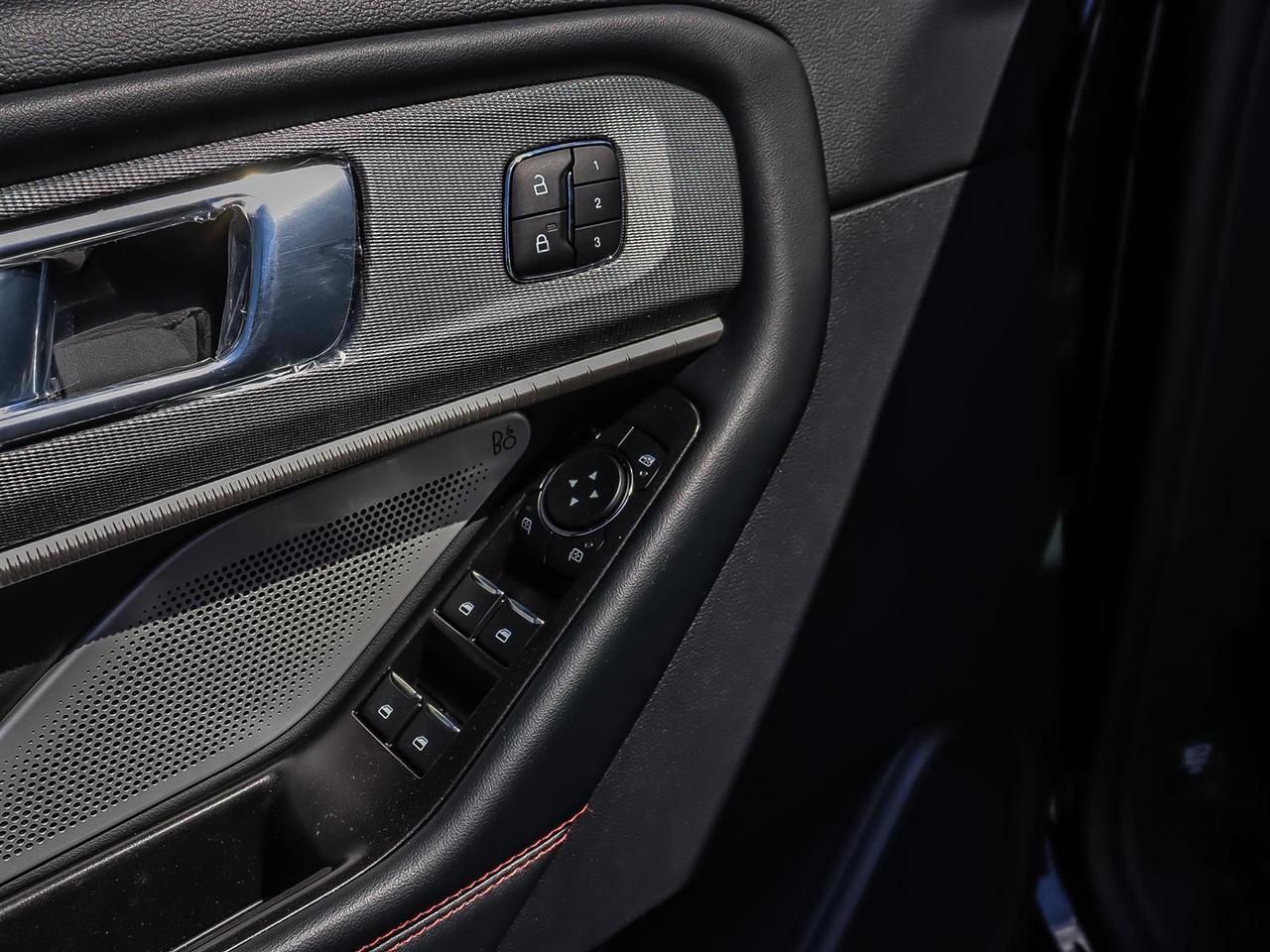 13656926.804356631