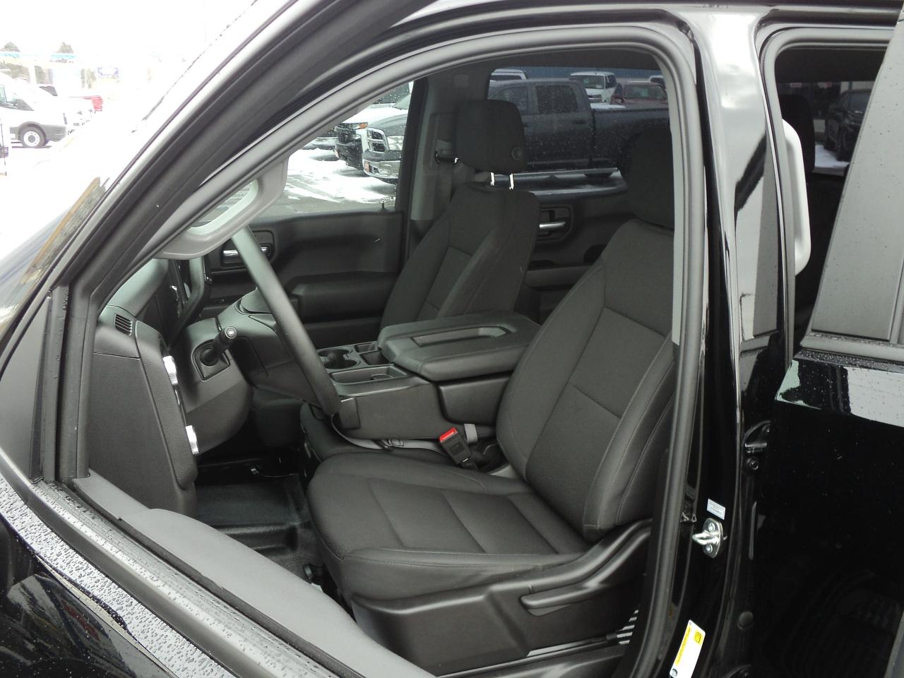 2024 GMC Sierra 1500 Pro  CrewCab 4WD 2.7L4cylGas 5'10"Box BackUpCam Photo