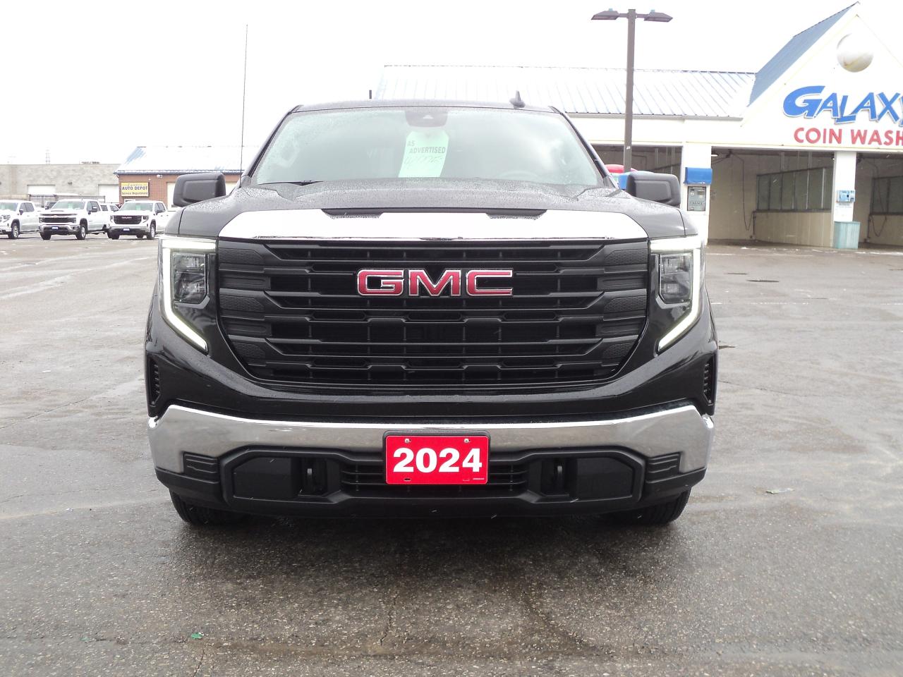 2024 GMC Sierra 1500 Pro  CrewCab 4WD 2.7L4cylGas 5'10"Box BackUpCam Photo2