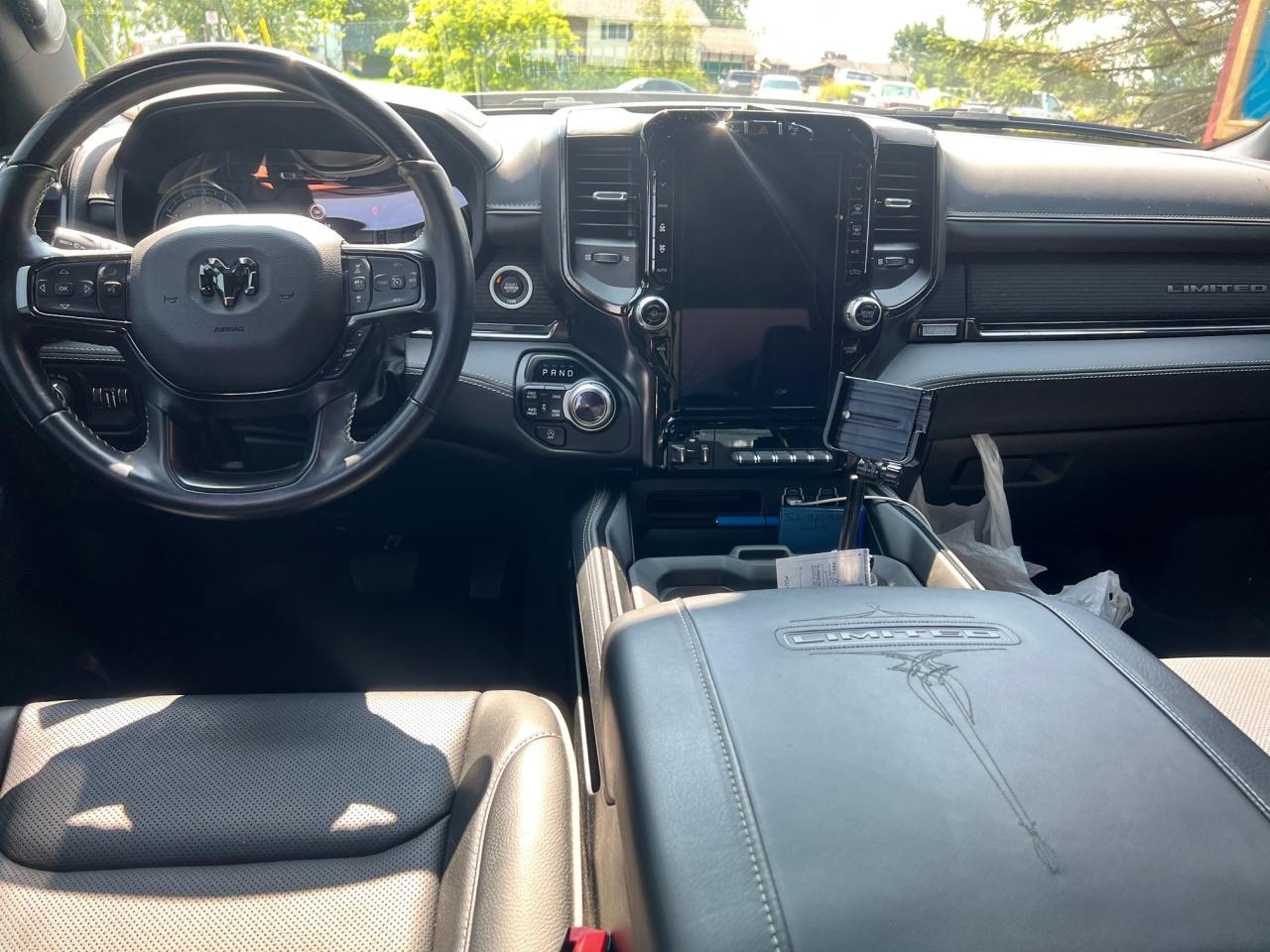 2022 RAM 1500 Limited 4x4 Crew Cab 5'7" Box Photo