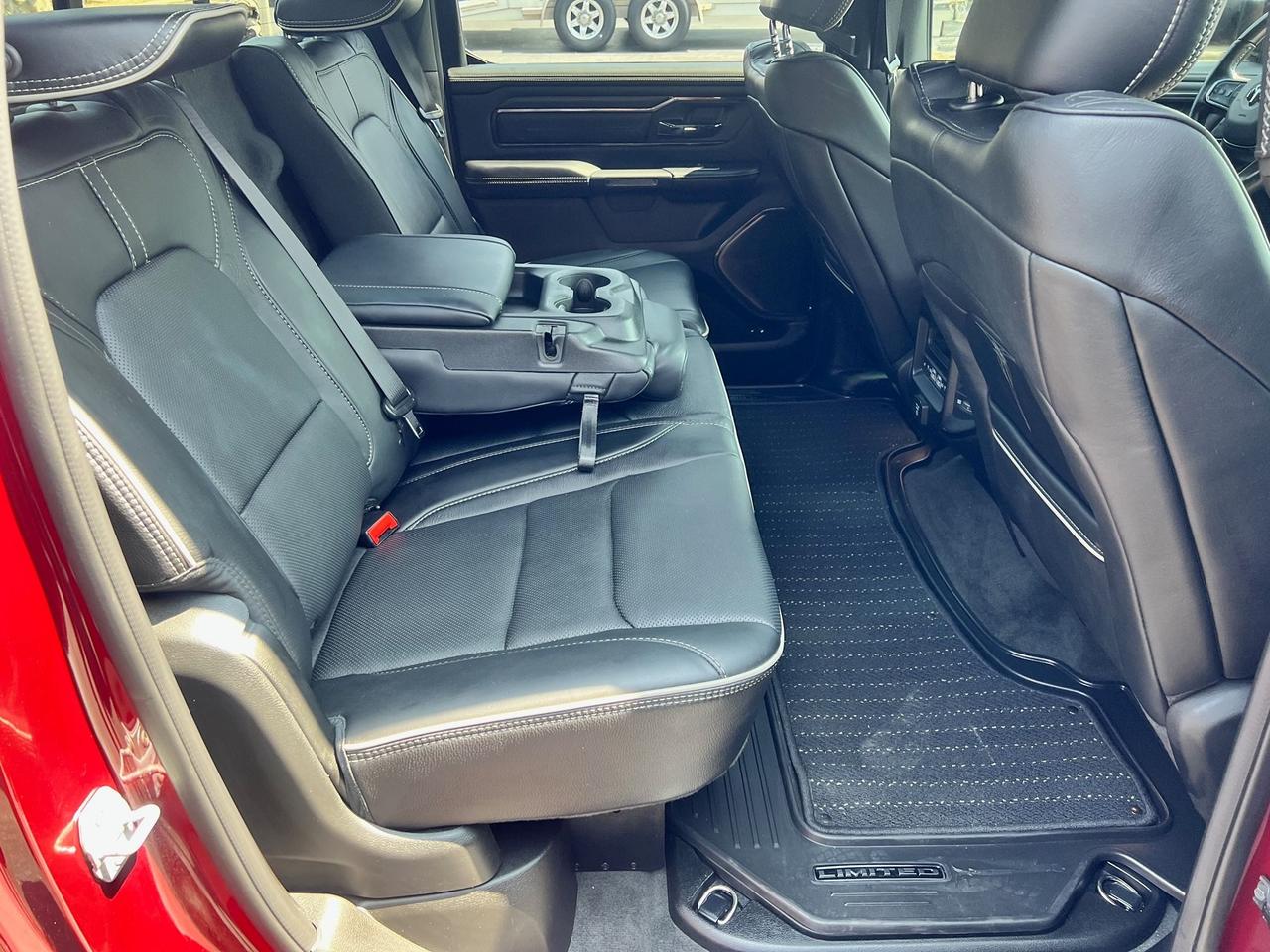 2022 RAM 1500 Limited 4x4 Crew Cab 5'7" Box Photo