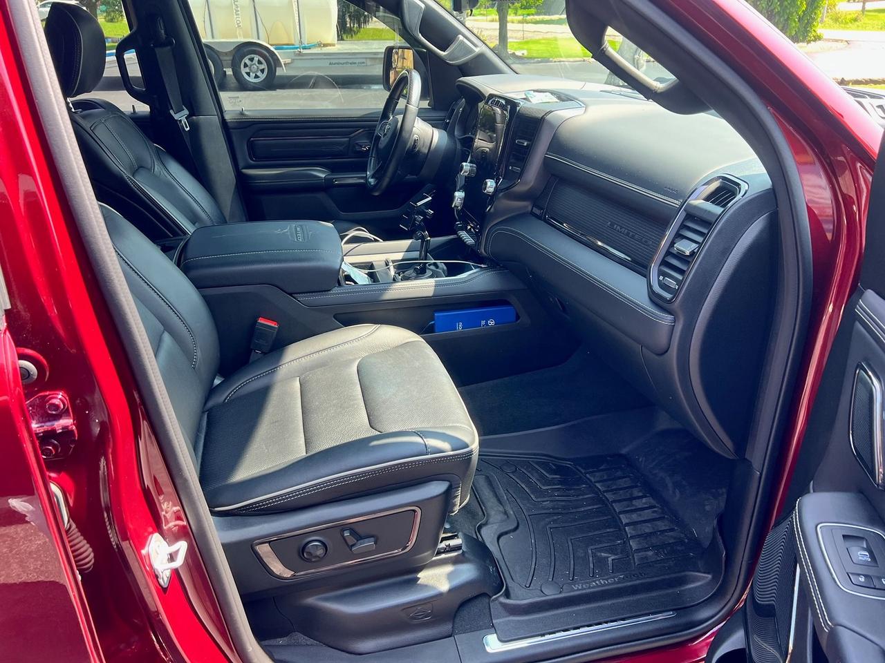 2022 RAM 1500 Limited 4x4 Crew Cab 5'7" Box Photo